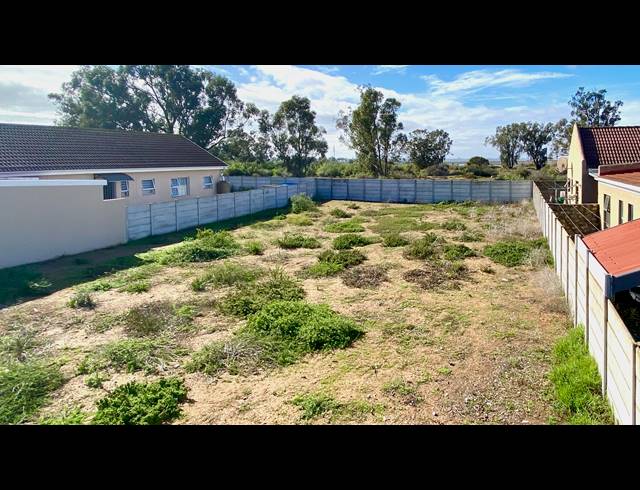 569M² VACANT LAND FOR SALE IN PORT OWEN